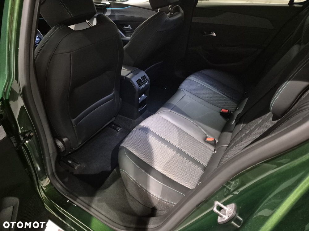 Peugeot 308 1.2 PureTech Allure S&S - 10