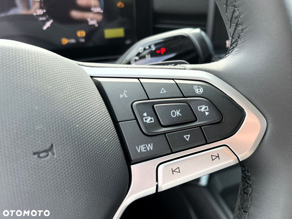Volkswagen T-Roc 1.5 eTSI Life DSG - 16