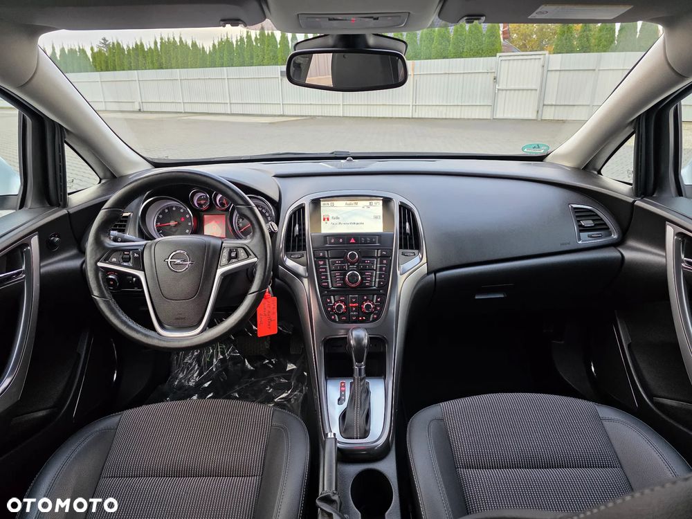 Opel Astra 1.4 Turbo Automatik Cosmo - 15