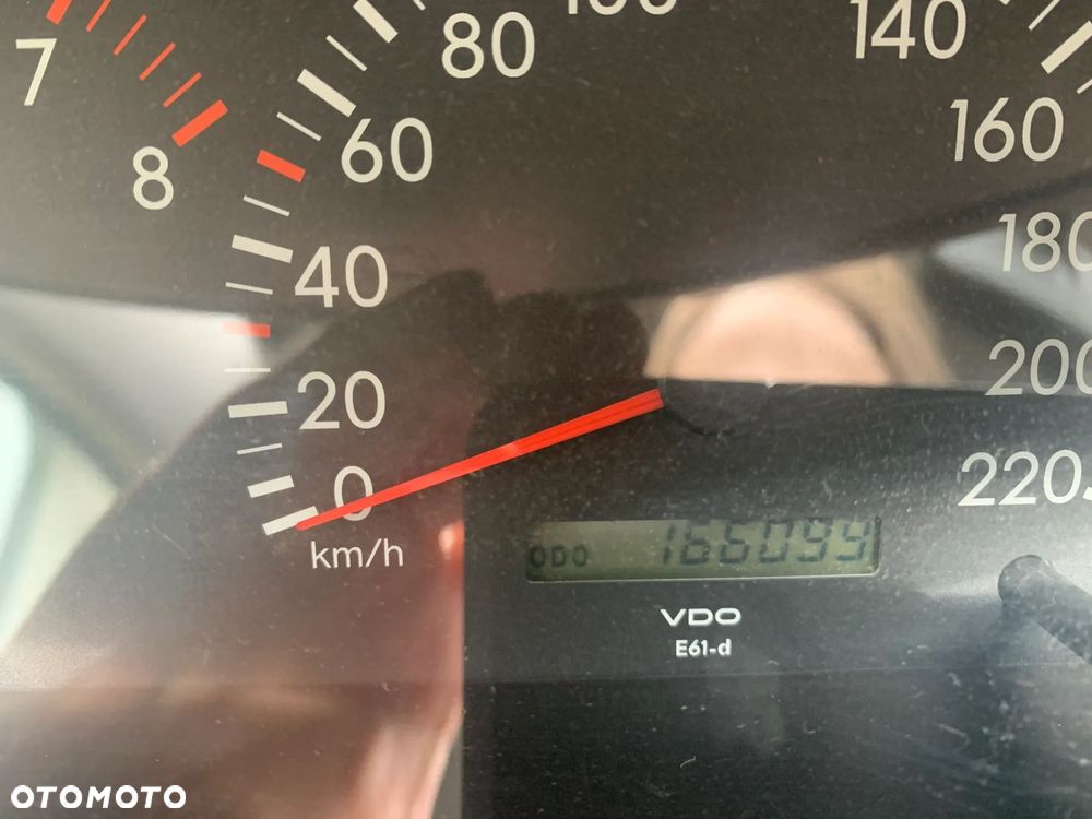 Toyota Corolla 1.4 VVT-i Base - 12