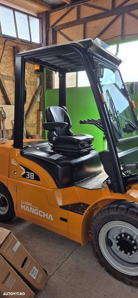 Hangcha 3.8 Li-Ion - 8
