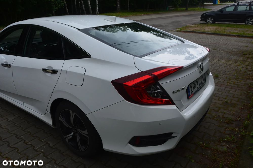 Honda Civic 1.5 T Elegance - 14