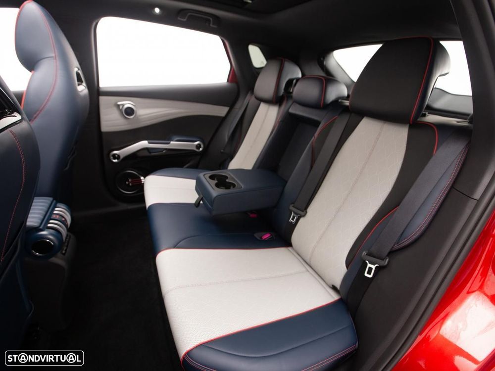 BYD Atto 3 Comfort - 11