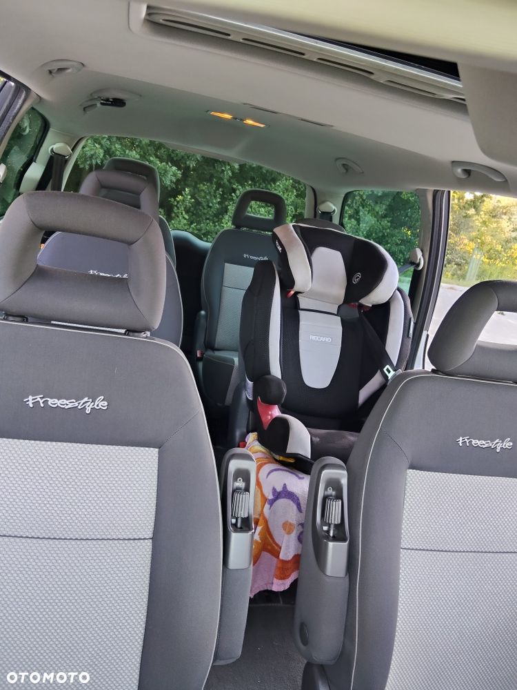 Volkswagen Sharan - 8