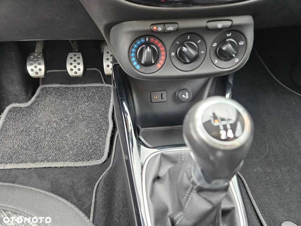 Opel Corsa - 31