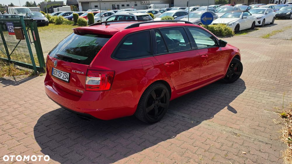 Skoda Octavia 2.0 TSI DSG RS 230 - 3