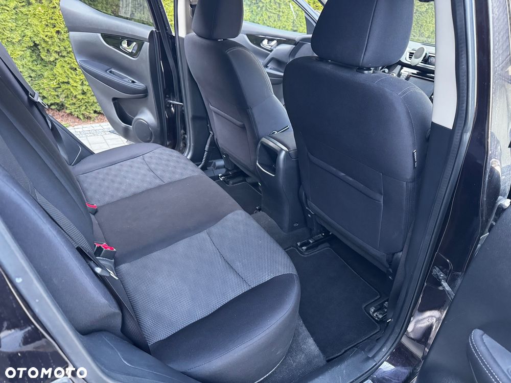 Nissan Qashqai 1.6 DIG-T N-Connecta - 22
