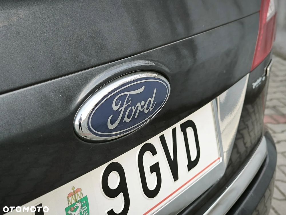 Ford Mondeo 2.0 TDCi Viva Titanium - 26