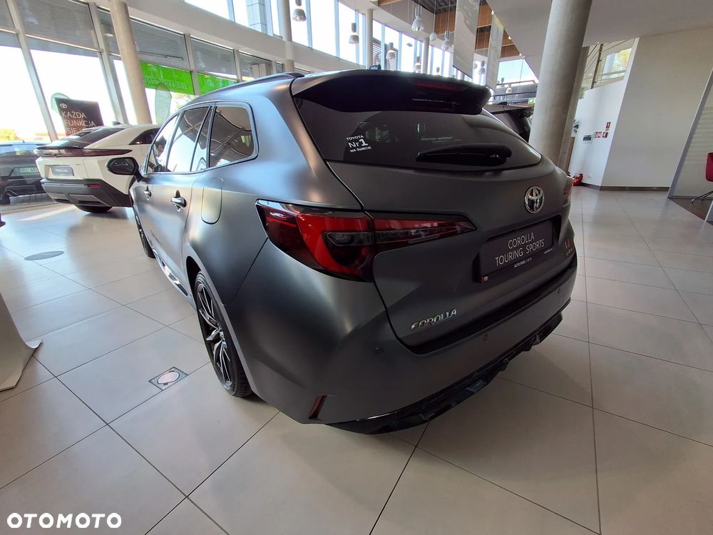 Toyota Corolla 1.8 Hybrid GR Sport - 12