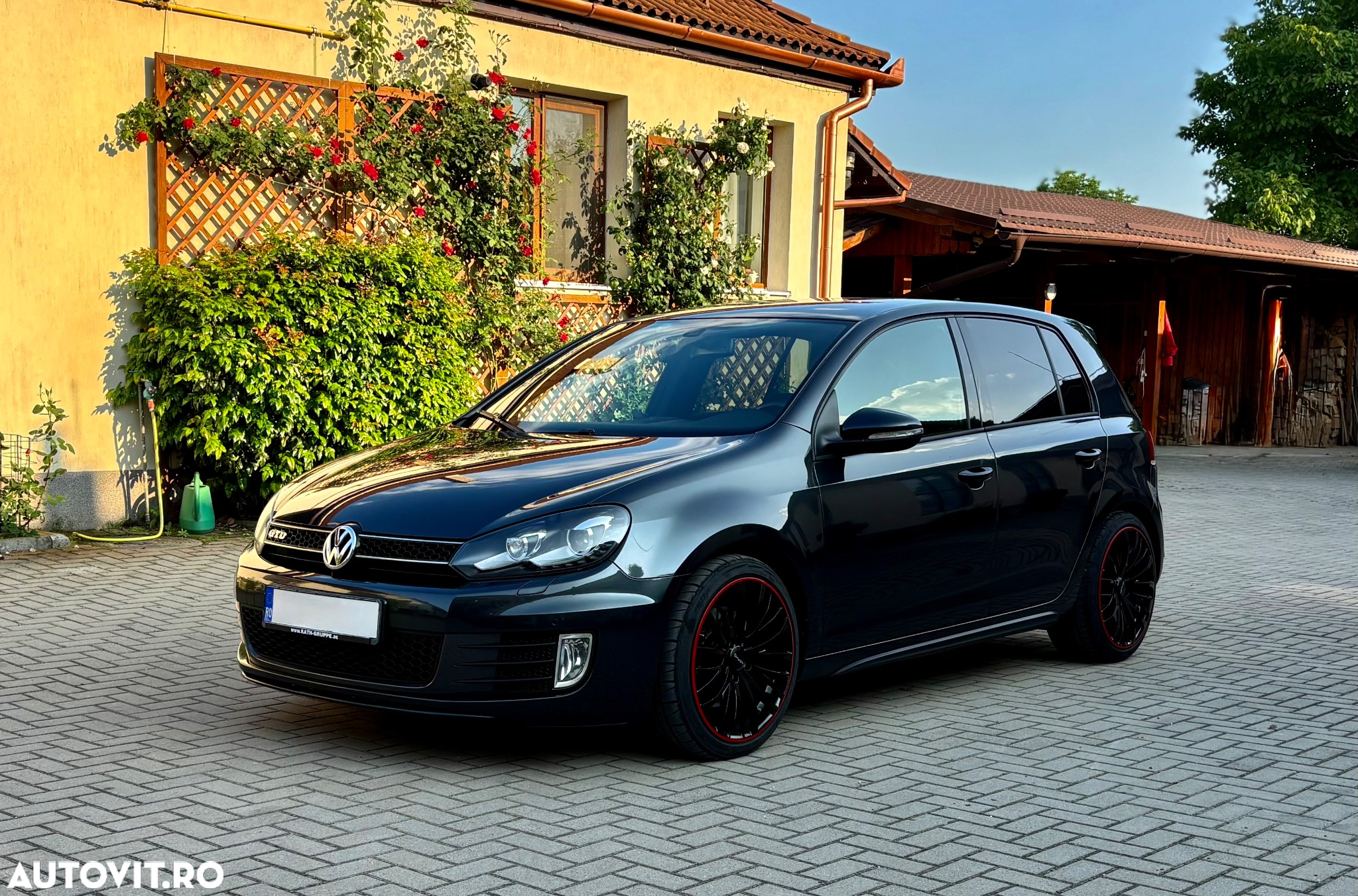Volkswagen Golf 2.0 DPF GTD DSG - 5