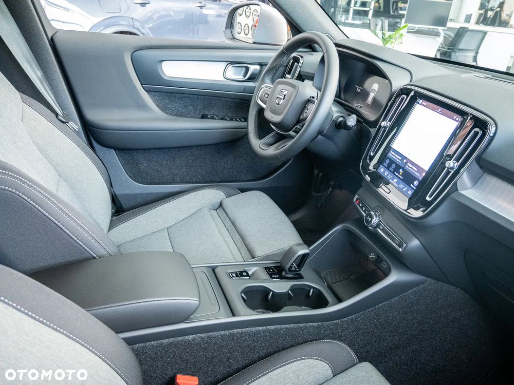 Volvo XC 40 B3 Core - 10