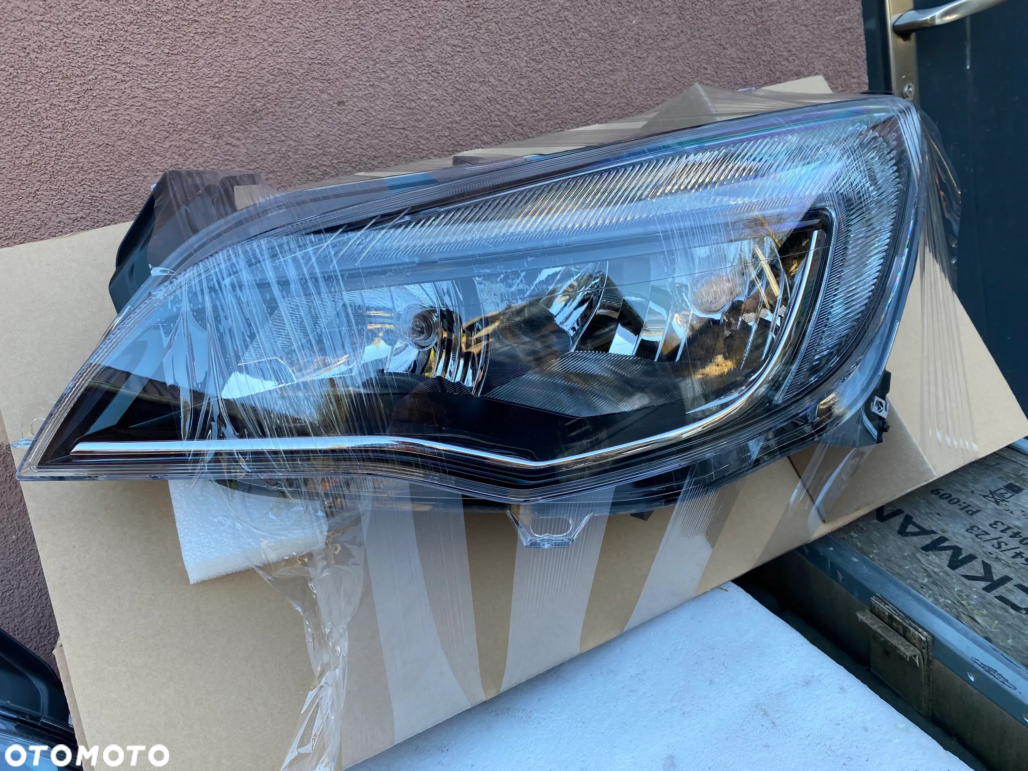 nowe lampy opel astra IV J  lift komplet eu całe - 2