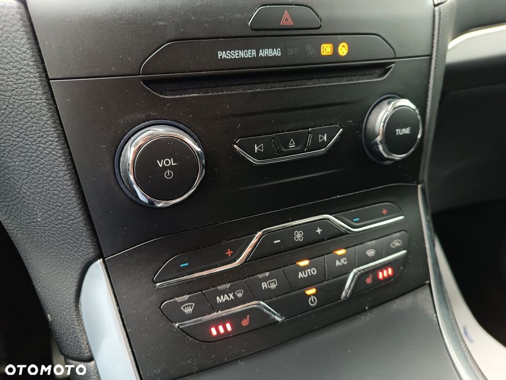 Ford S-Max 2.5 Hybrid Titanium CVT - 20