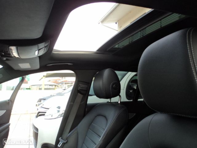 Mercedes-Benz C 350 e T 7G-TRONIC AMG Line - 37