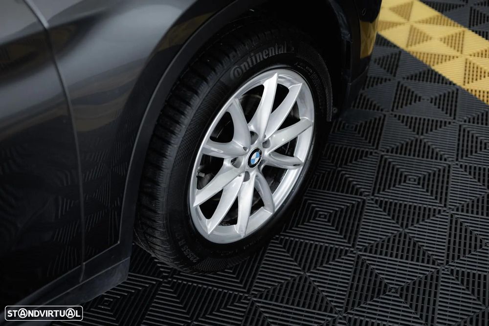 BMW X1 16 d sDrive Line Sport Auto - 14