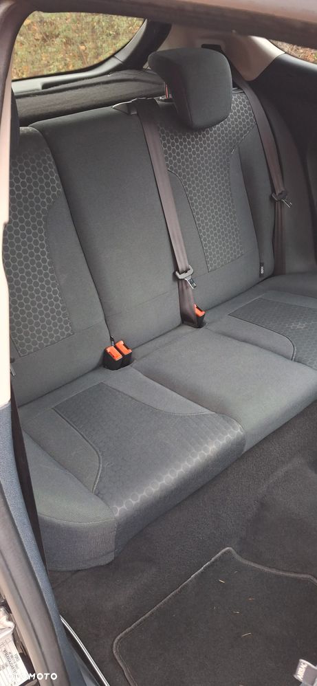 Ford Fiesta 1.6 Sport - 11