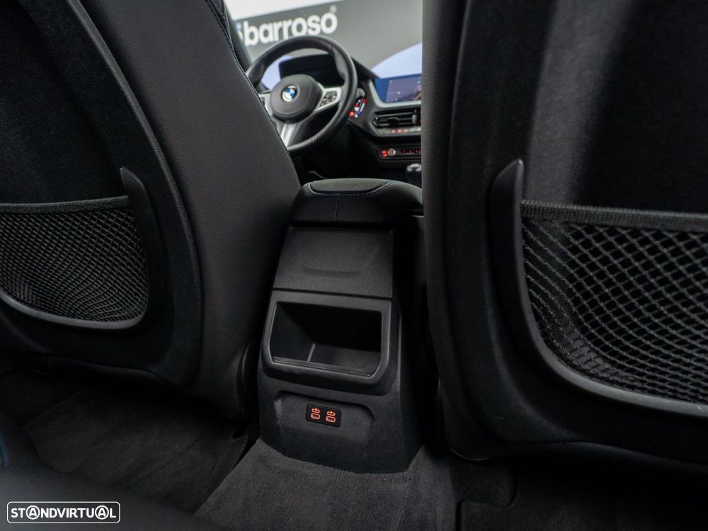 BMW 116 d Pack Desportivo M - 40