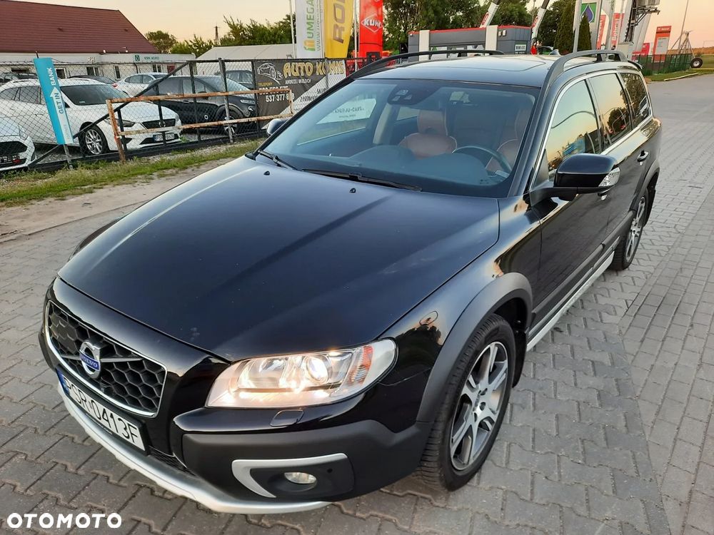 Volvo XC 70 D5 AWD Geartronic Summum - 2