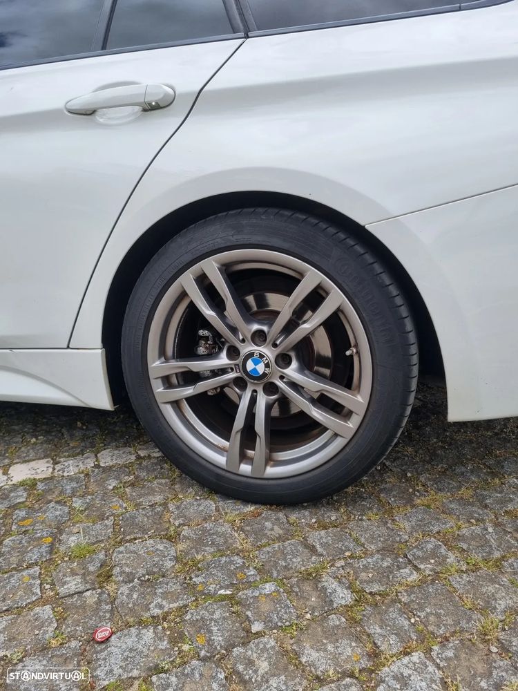 BMW 320 d Auto Pack M - 13