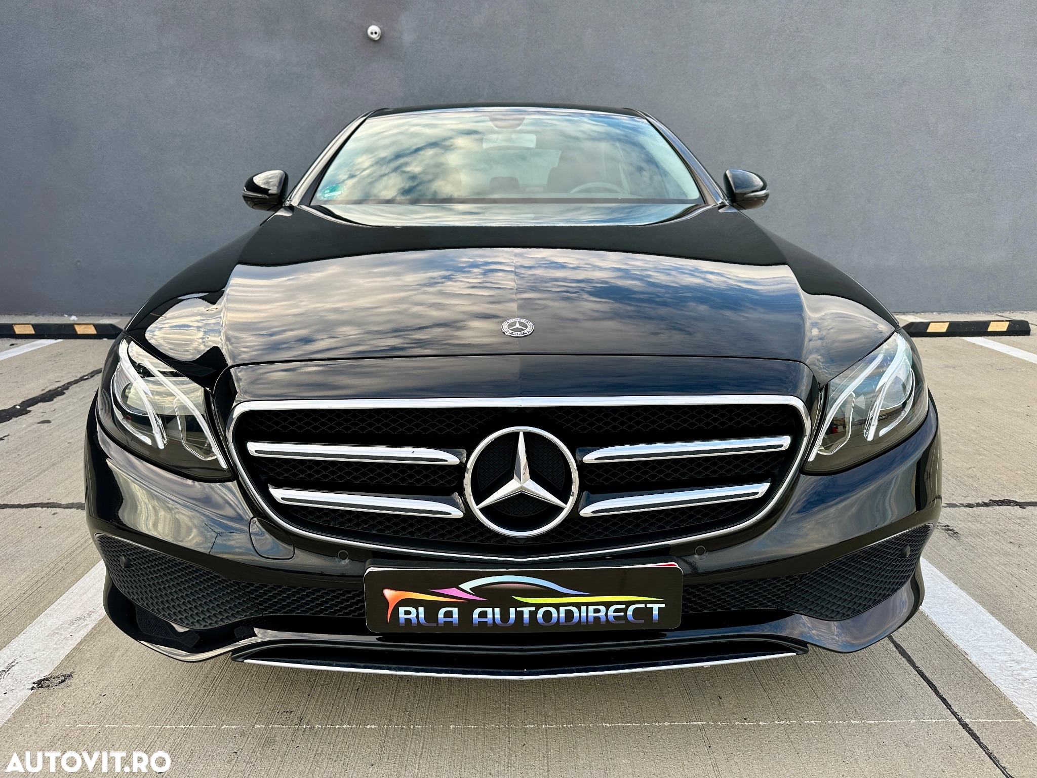 Mercedes-Benz E 300e 9G-TRONIC - 3