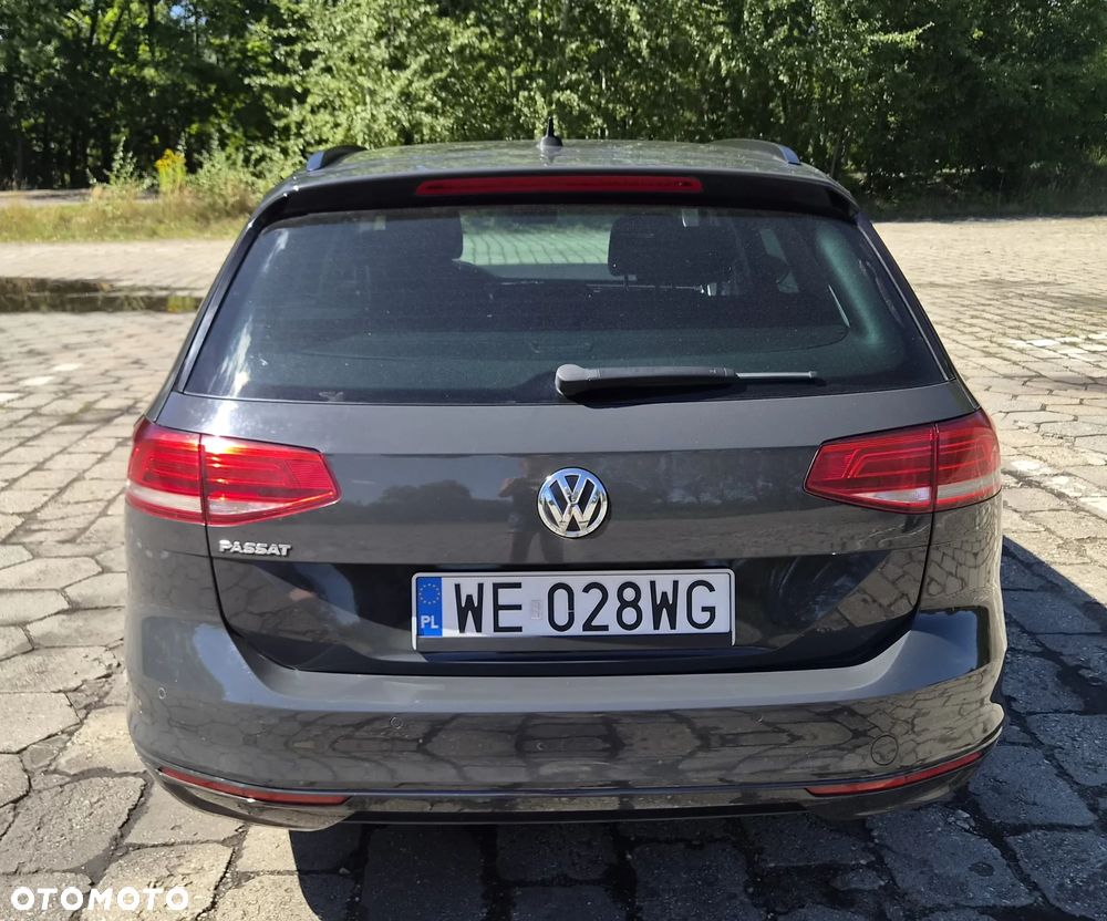 Volkswagen Passat 2.0 TDI SCR Comfortline - 6