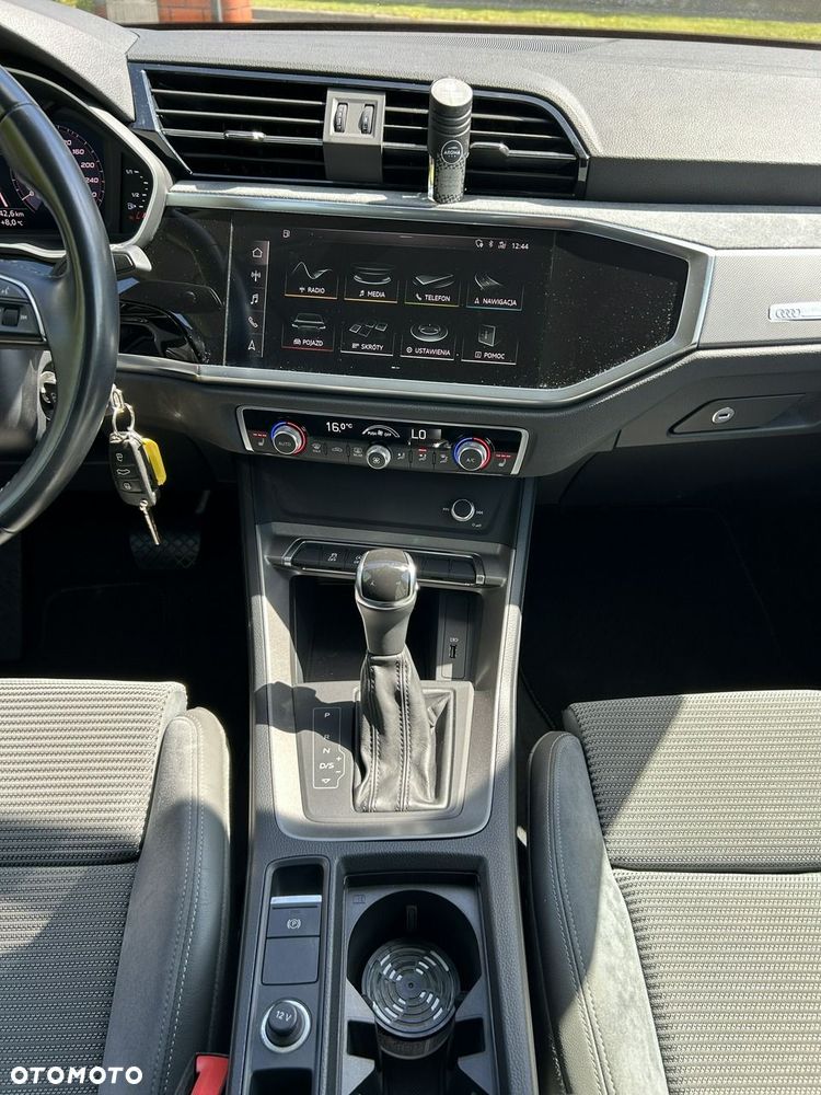 Audi Q3 35 TFSI S tronic - 21