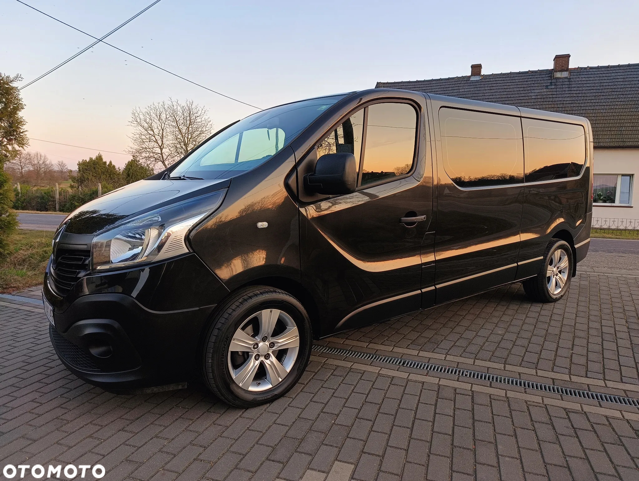 Renault Trafic ENERGY dCi 125 Grand Combi Expression - 2