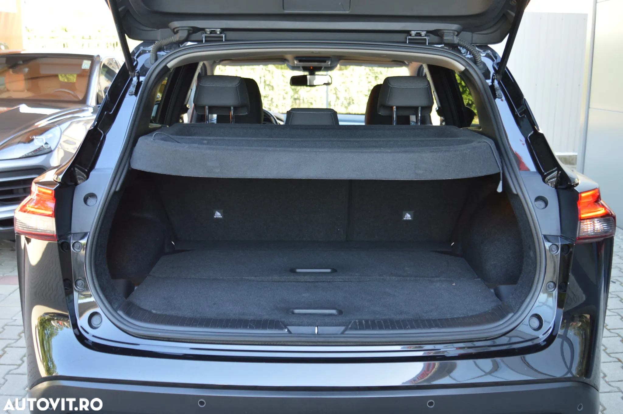 Nissan Qashqai 1.3 DIG-T MHEV Xtronic N-Connecta - 36