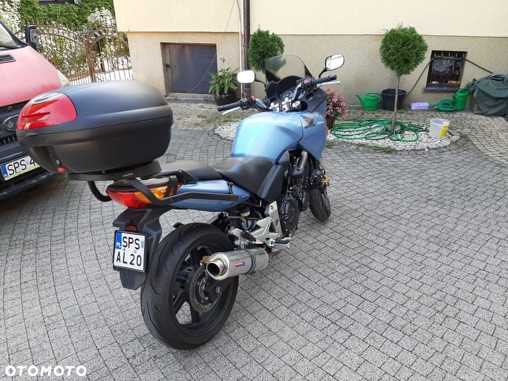 Honda CBF - 2