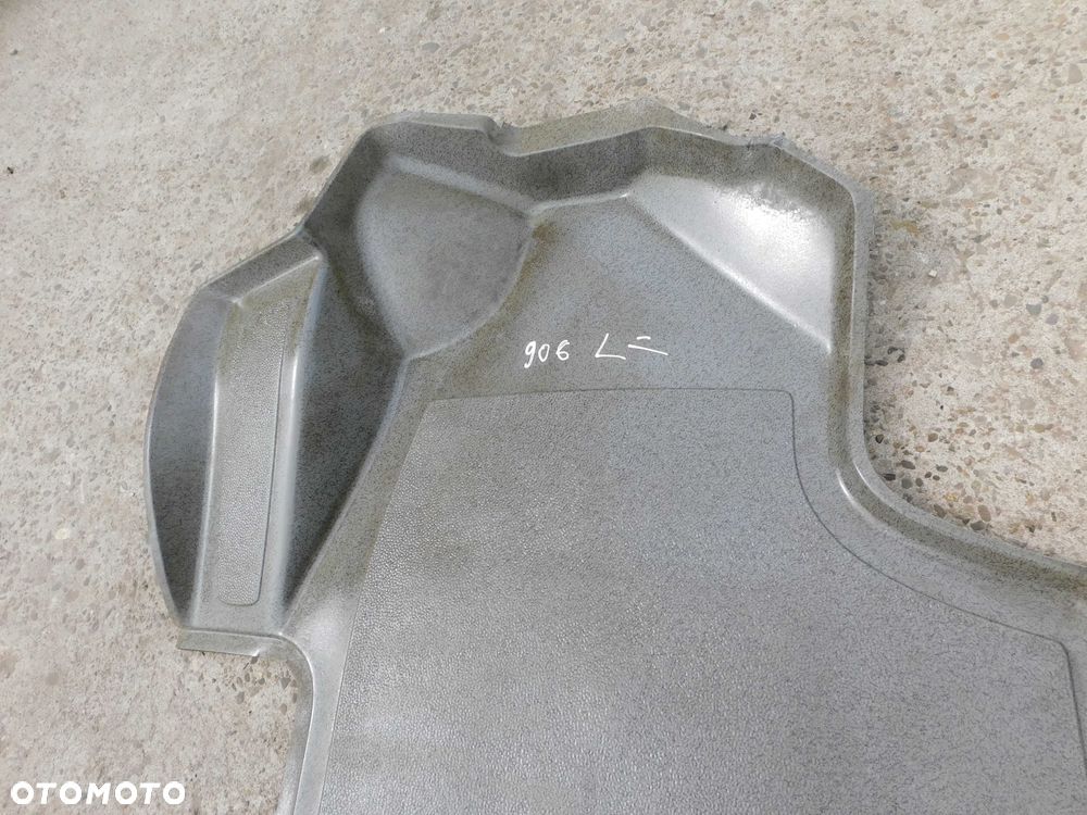Sprinter 906 VW Crafter dywan wykładzina podłogi lewa kierowcy OEM - 2