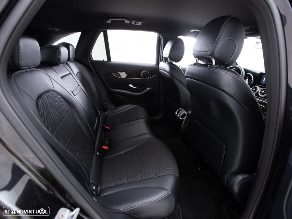 Mercedes-Benz GLC 300 de 4Matic 9G-TRONIC - 10