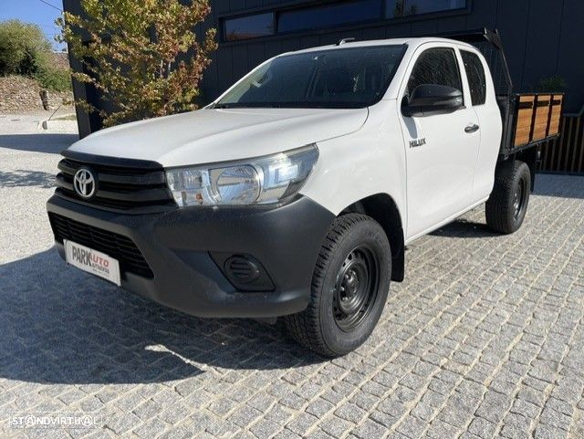 Toyota Hilux - 3
