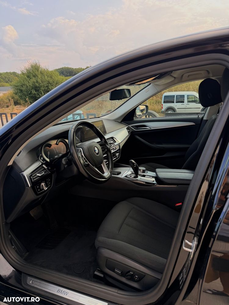 BMW Seria 5 520d AT - 6