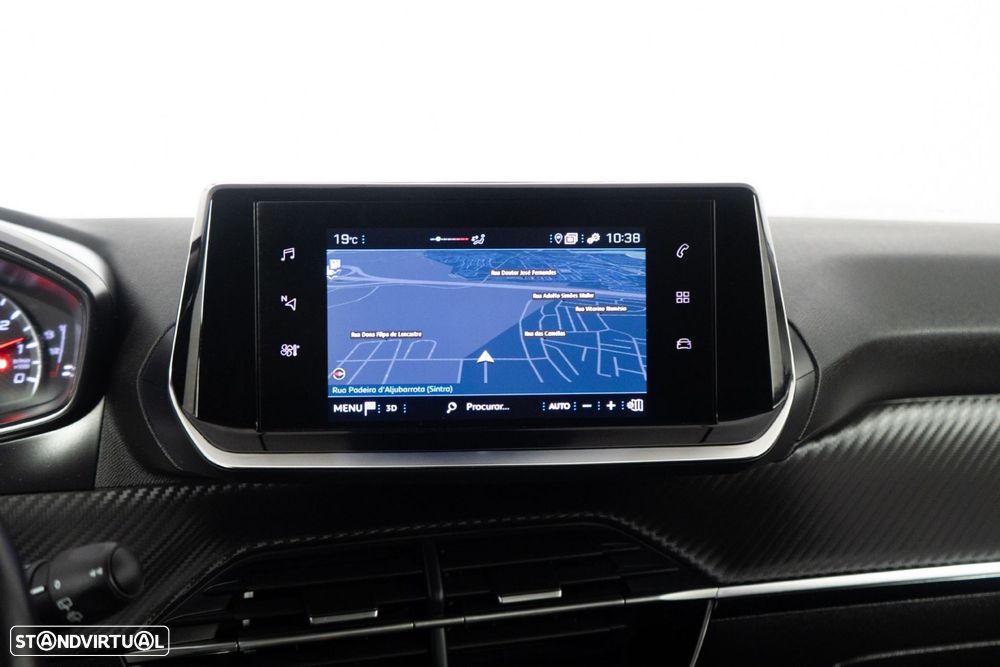 Peugeot 208 1.2 PureTech SE Style - 26