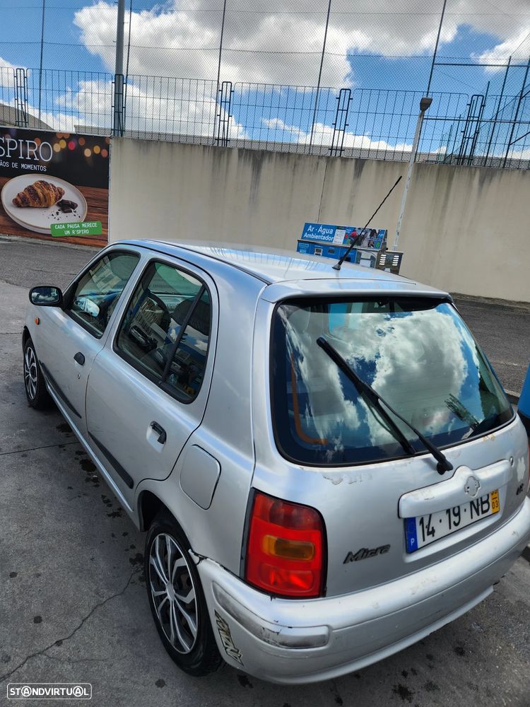 Nissan Micra 1.0 LX - 3