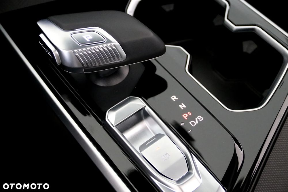 BAIC 5 Beijing 1.5T Business DCT - 21