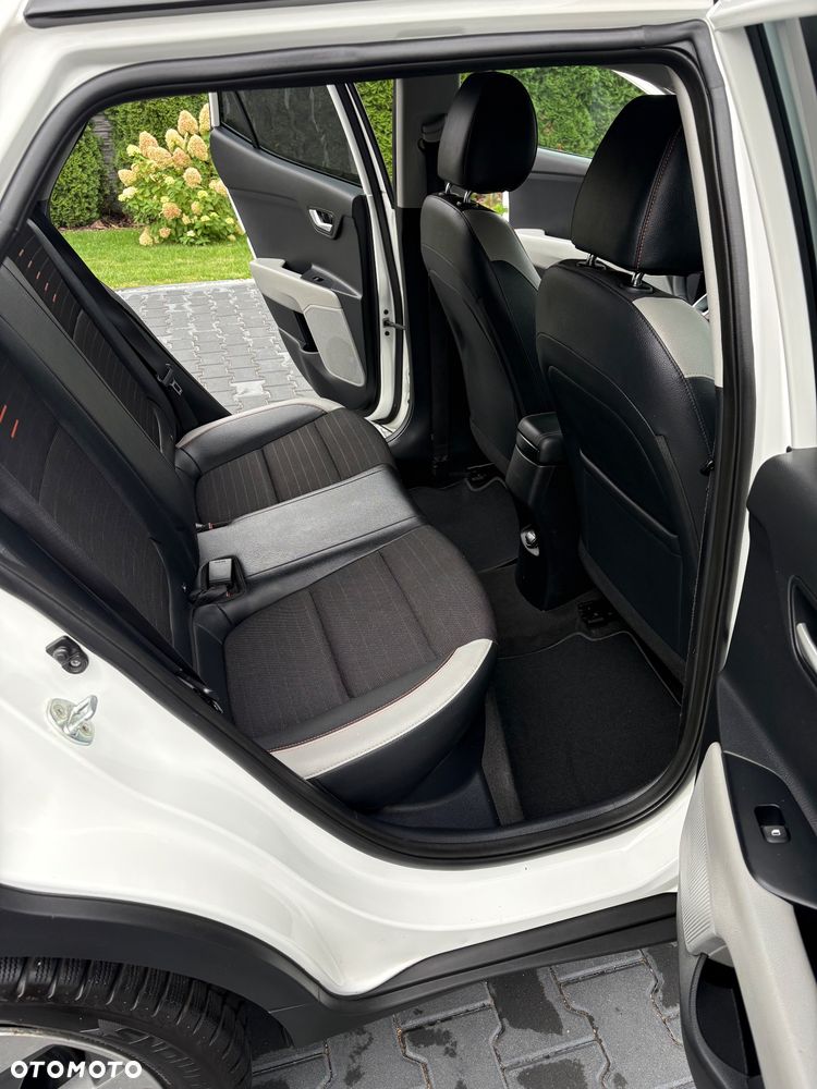 Kia Stonic 1.4 M - 20