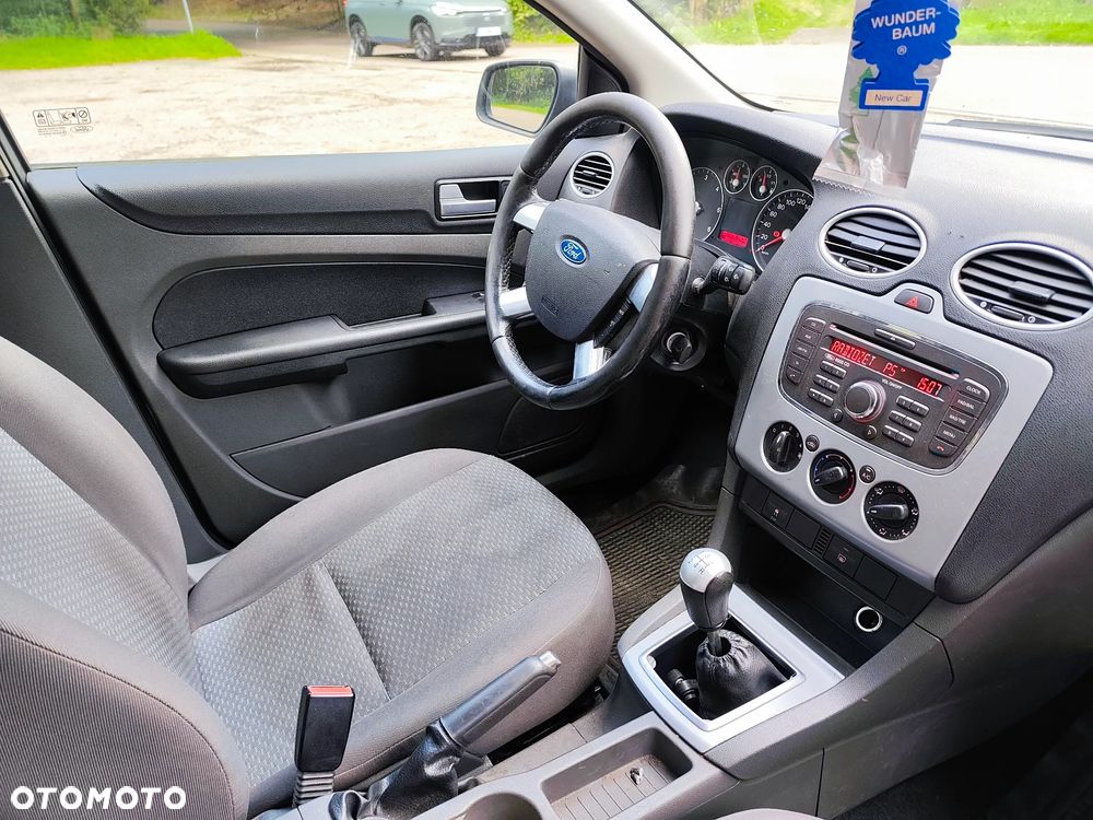 Ford Focus 1.6 TDCi DPF Silver Magic - 8