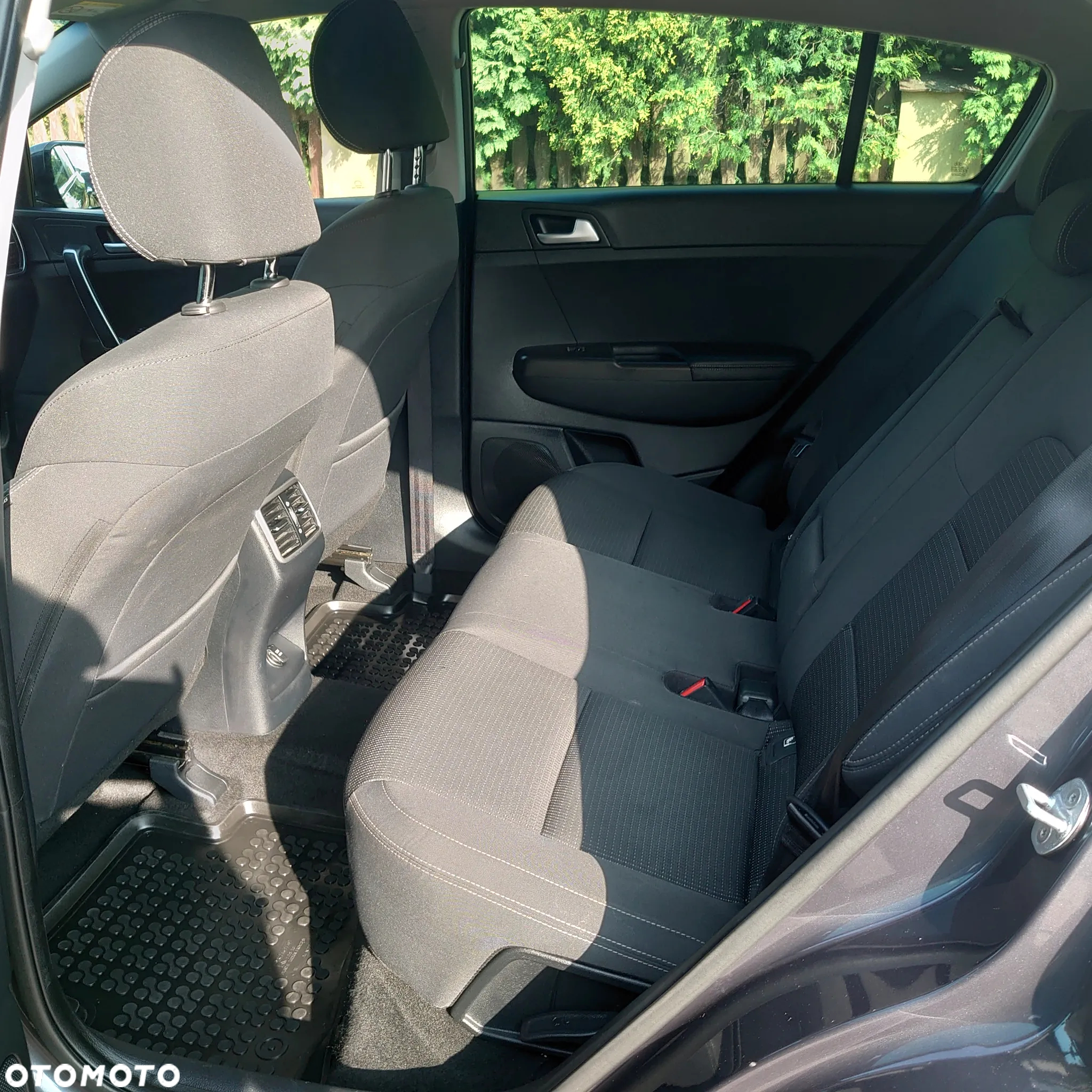 Kia Sportage 1.7 CRDI L 2WD - 14