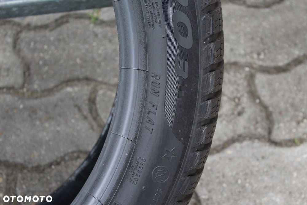 1x 245/45R19 102V XL PIRELLI WINTER SOTTOZERO 3 BMW RSC 18r 5,5mm - 6