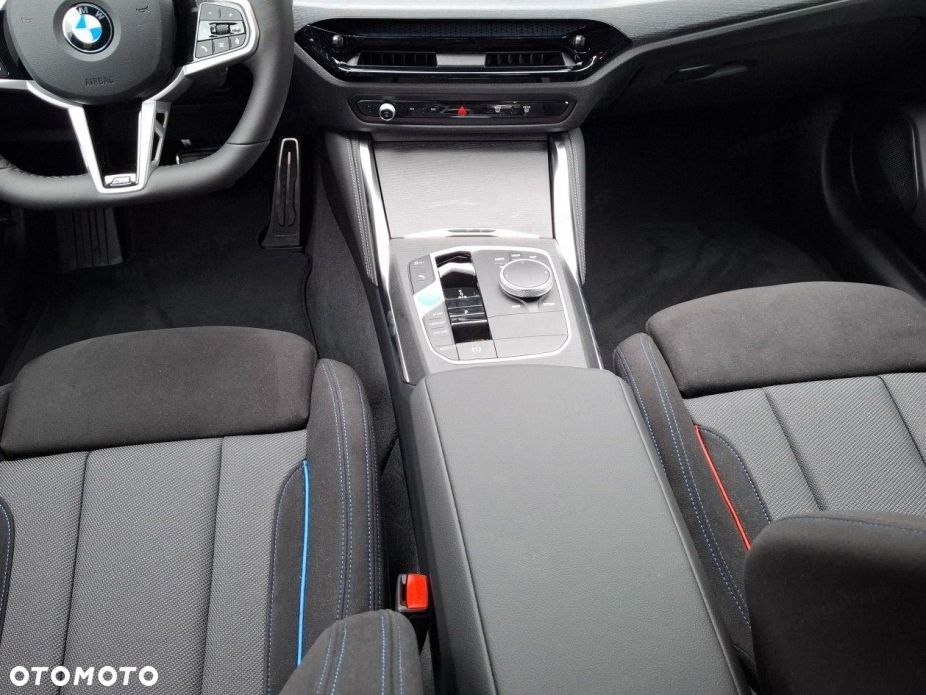 BMW i4 - 8