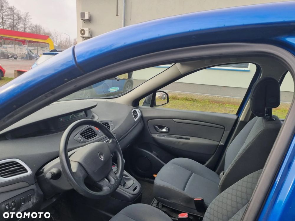 Renault Scenic 1.6 16V 110 Expression - 19