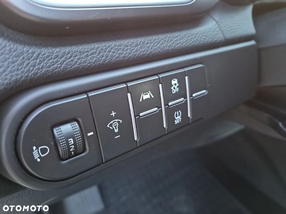 Kia Ceed 1.5 T-GDI M - 20
