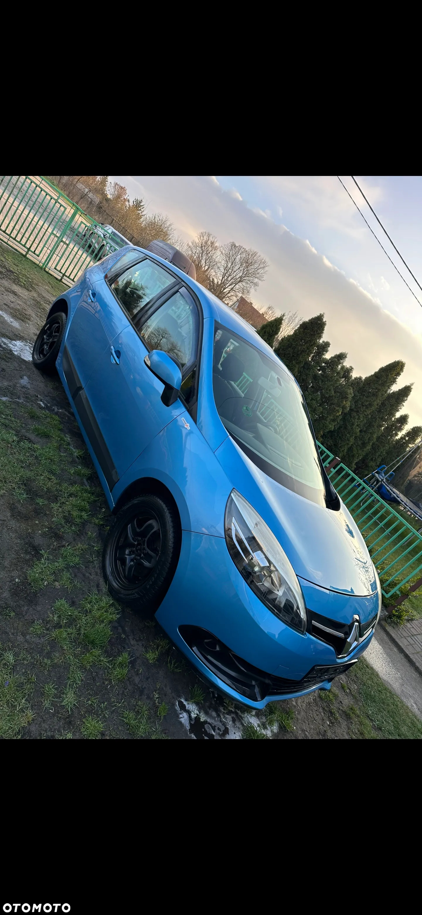 Renault Scenic 1.6 16V TomTom Edition - 3