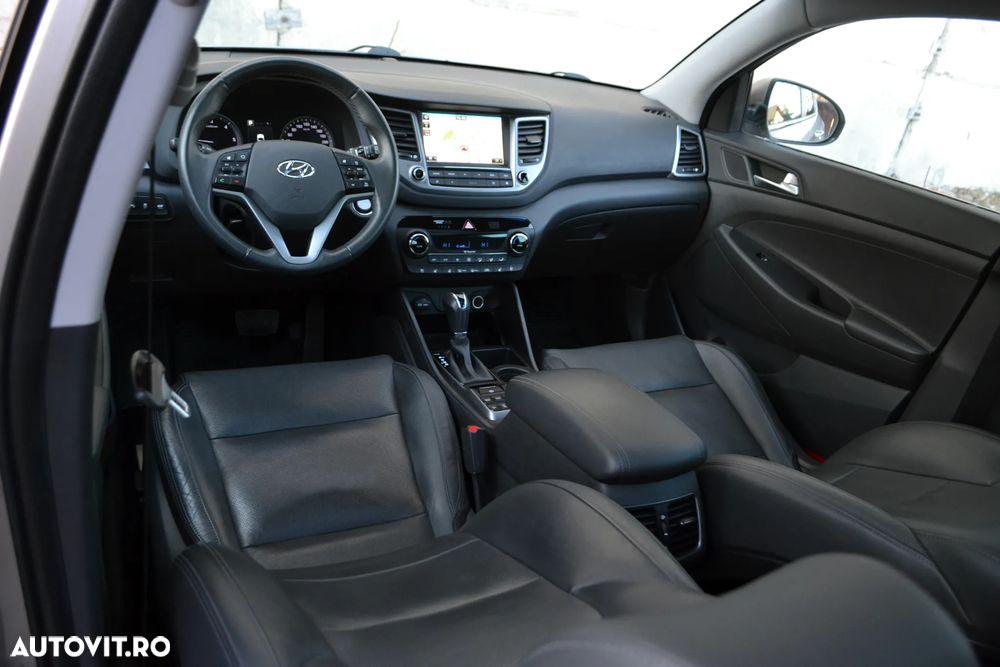 Hyundai Tucson 2.0 CRDI 4WD Automatik Premium - 6