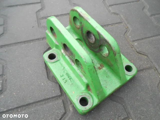 Podstawa uchwyt łącznika centralnego fi32mm John Deere 6920 - 1