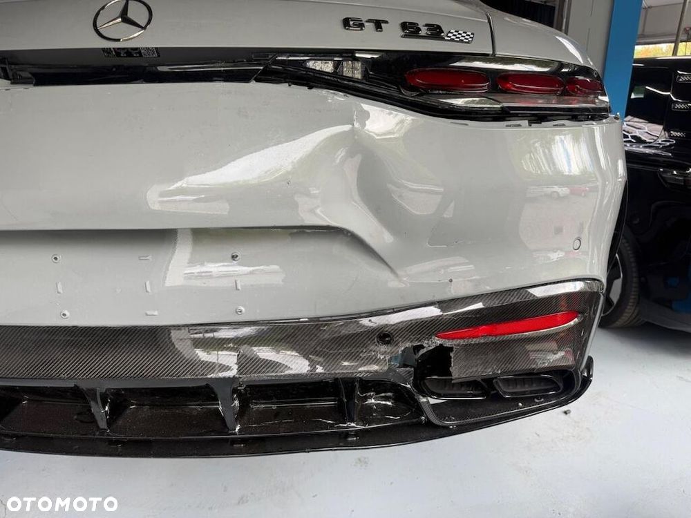 Mercedes-Benz AMG GT 63 PRO 4Matic+ - 7