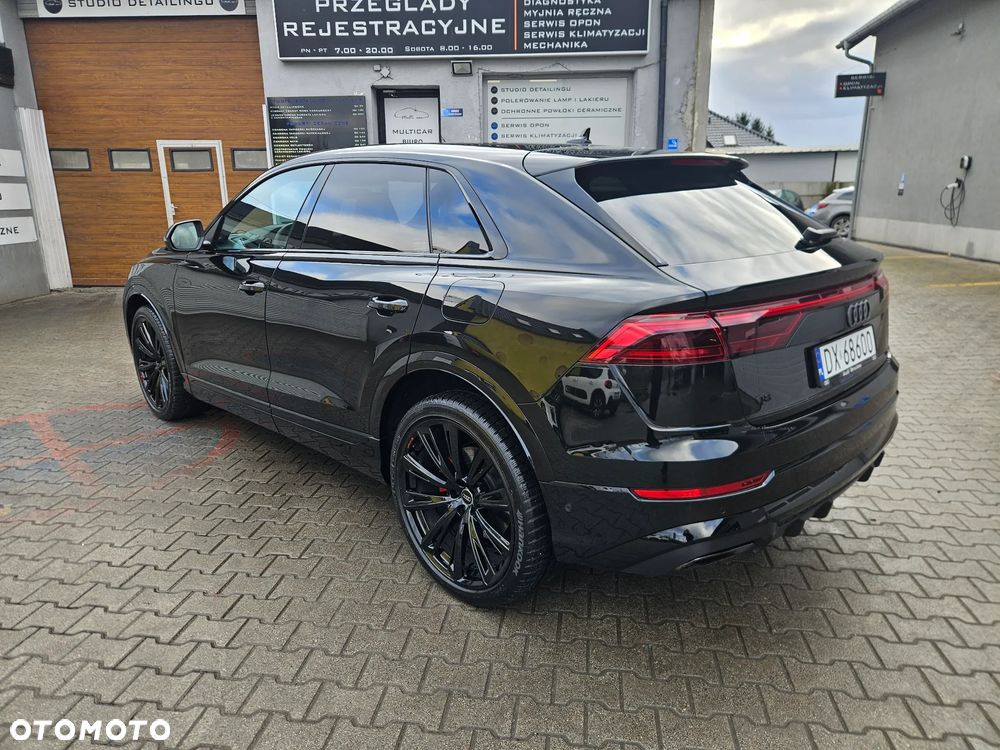 Audi Q8 - 17