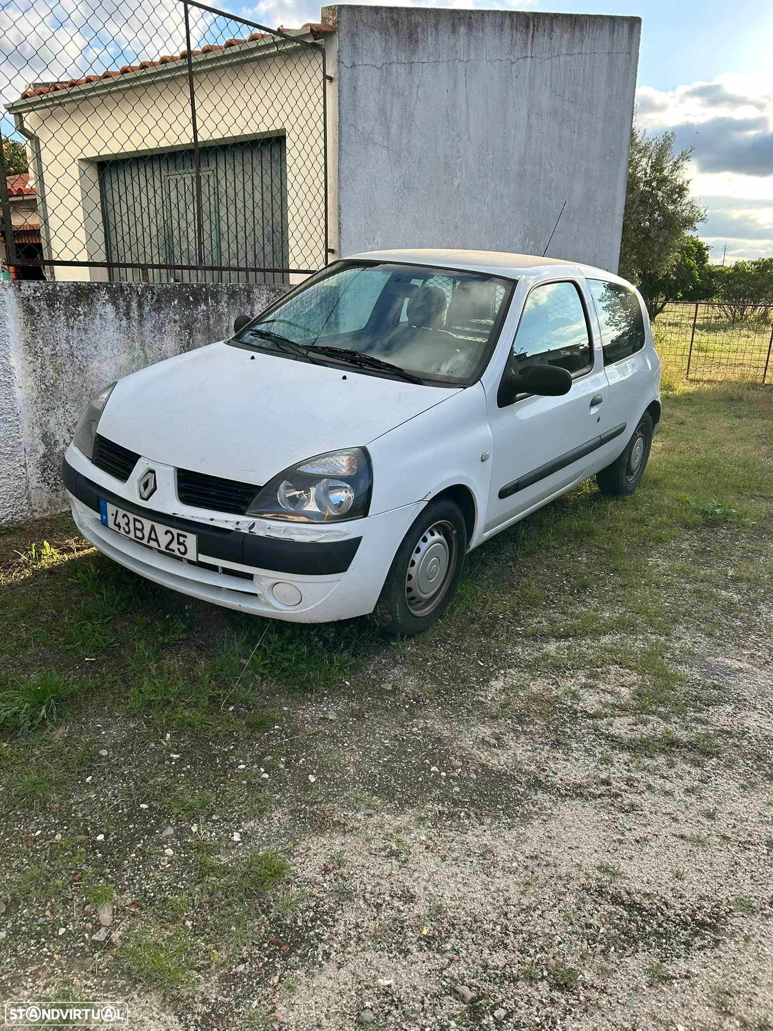 Renault Clio 1.5 dCi Confort - 2