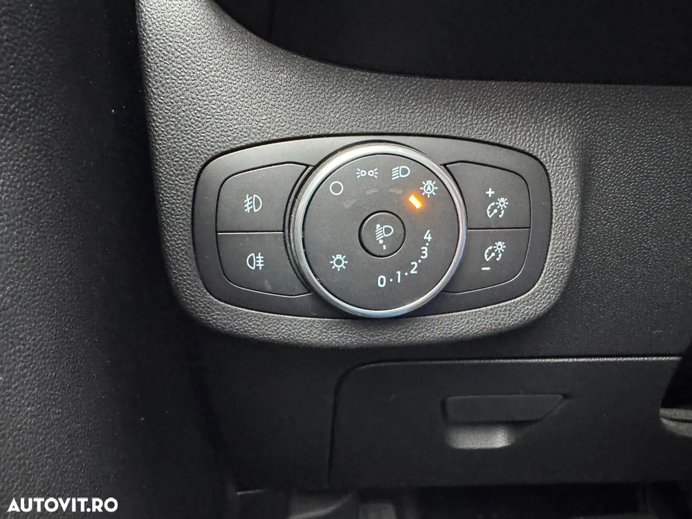 Ford Fiesta 1.0 Powershift Trend - 17